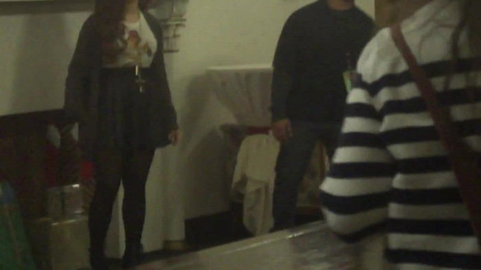 Demi Lovato Meet and Greet 11_19_youtube_original 5717
