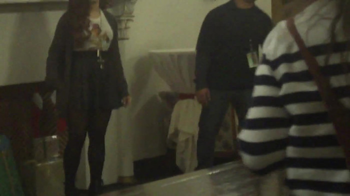 Demi Lovato Meet and Greet 11_19_youtube_original 5729
