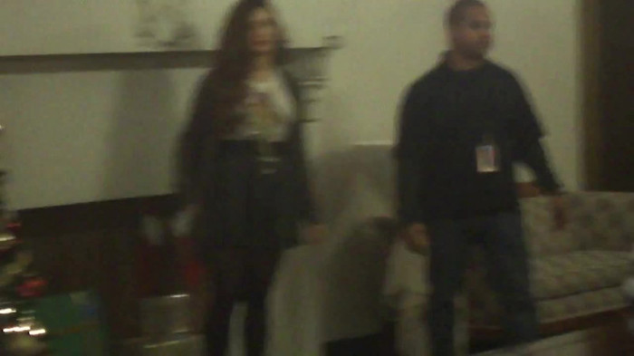 Demi Lovato Meet and Greet 11_19_youtube_original 5837