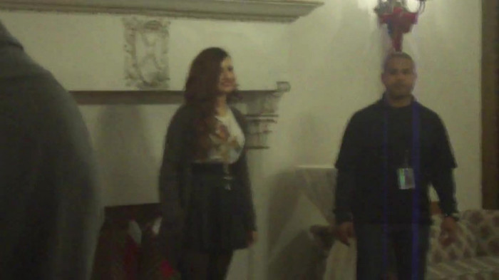 Demi Lovato Meet and Greet 11_19_youtube_original 6875
