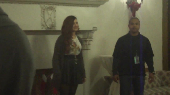 Demi Lovato Meet and Greet 11_19_youtube_original 6888