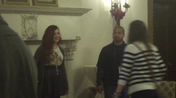 Demi Lovato Meet and Greet 11_19_youtube_original 7145