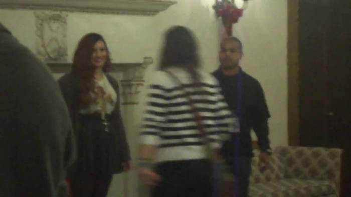 Demi Lovato Meet and Greet 11_19_youtube_original 7267