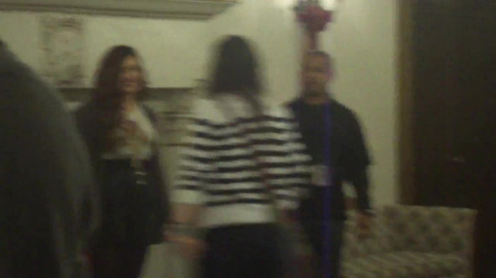 Demi Lovato Meet and Greet 11_19_youtube_original 7278