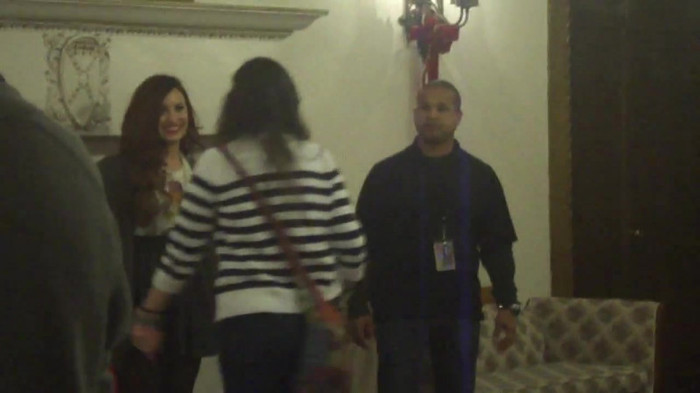 Demi Lovato Meet and Greet 11_19_youtube_original 7334 - Demilush - Meet and Greet 11 19 Part o15