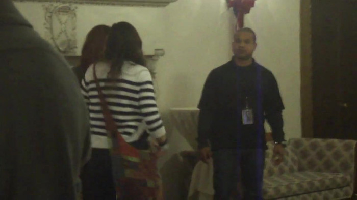 Demi Lovato Meet and Greet 11_19_youtube_original 7447
