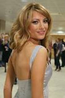 uouiou - Elena Gheorghe