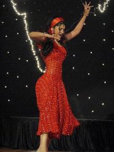 545568_229376010499164_237657820_a - jennifer winget 6