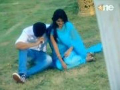 545665_229386827164749_2114674730_a - jennifer winget 6