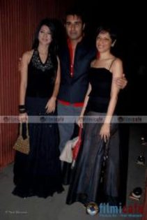 547610_229380923832006_1598924589_a - jennifer winget 6