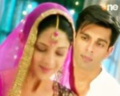 576303_229387593831339_427683986_a - jennifer winget 6