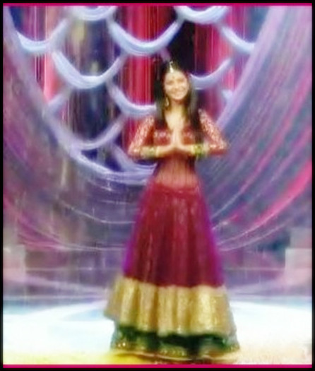  - x-Jennifer Winget 2-x