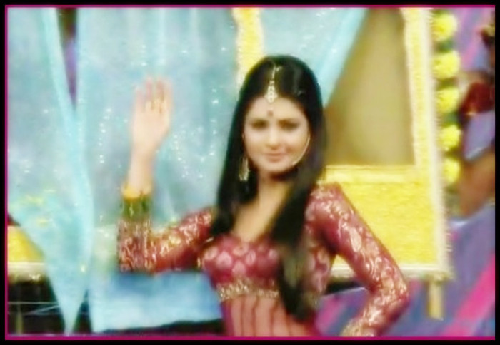  - x-Jennifer Winget 2-x