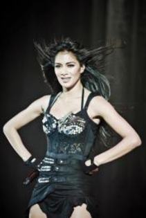 292142_10150911745117433_440429108_a - d-america