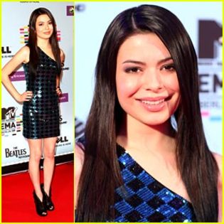 ♥  Miranda Cosgrove ♥ - Poze Miranda Cosgrove