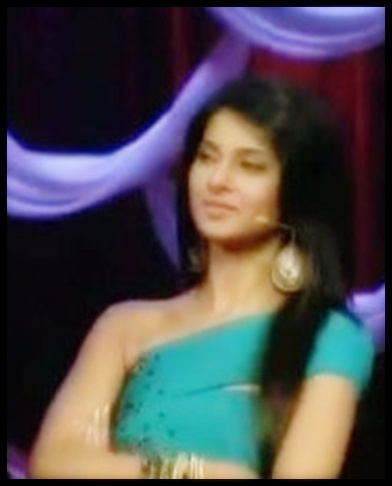  - x-Jennifer Winget 2-x