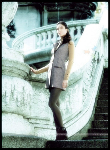 - x-Kareena Kapoor-x