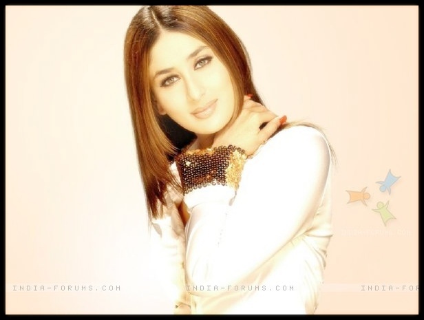  - x-Kareena Kapoor-x