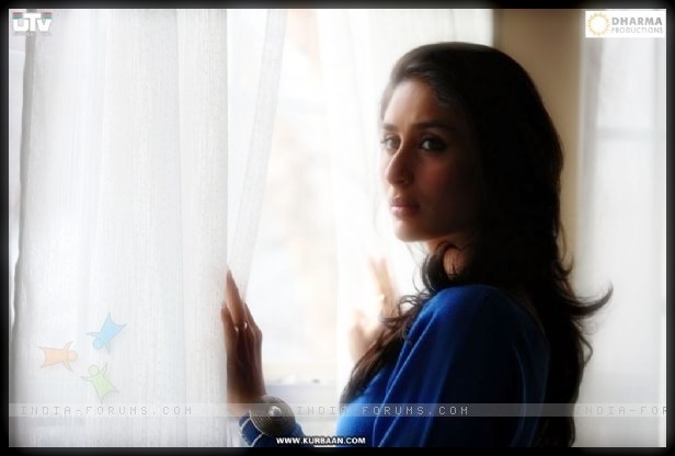  - x-Kareena Kapoor-x