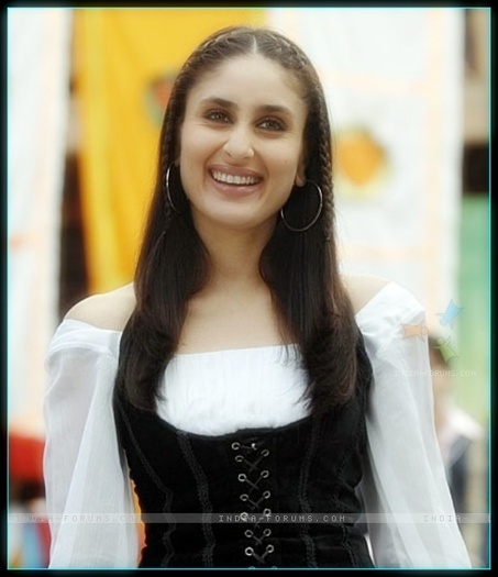 - x-Kareena Kapoor-x