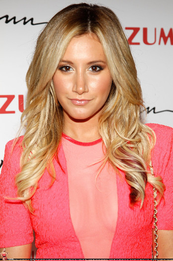 Ashley Tisdale - ASHLEY TISDALE LA GRAND OPENING OF MIZUMI RESTAURANT