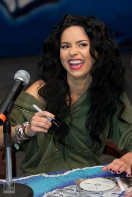 normal_013~2 - 2012 03 20 - Inna at Signing Session in Plaza Cuicuilco