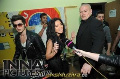 normal_05~17 - 2012 04 28 - Inna at Zetra Hall - Backstage in Sarajevo