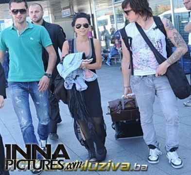 013~14 - 2012 04 28 - Inna arrives in Sarajevo