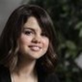 selena-gomez-331249l-thumbnail_gallery - selena gomez