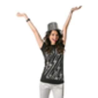 selena-gomez-369372l-thumbnail_gallery