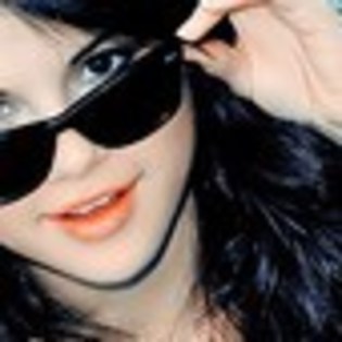 selena-gomez-521794l-thumbnail_gallery - selena gomez