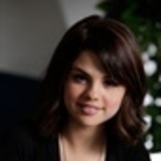 selena-gomez-652535l-thumbnail_gallery - selena gomez