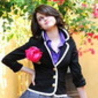 selena-gomez-683782l-thumbnail_gallery - selena gomez
