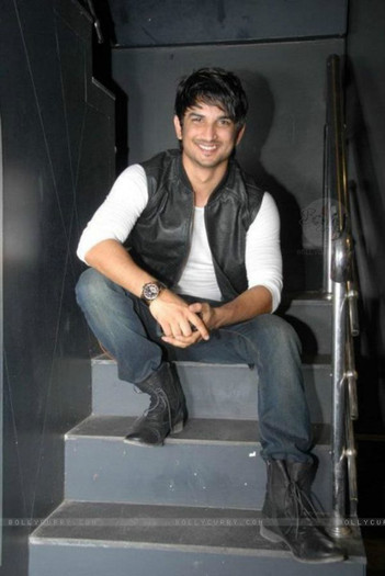 196885-sushant-singh-rajput-at-blackk-spalon