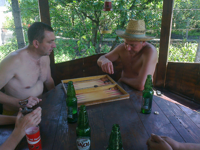 Fotografie0548 - RELAXAREA DUPA  ALEGERILE 2012