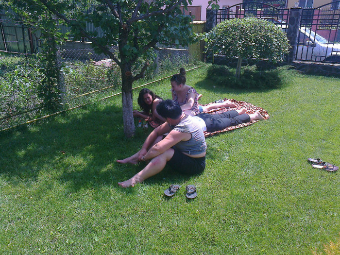 Fotografie0560 - RELAXAREA DUPA  ALEGERILE 2012