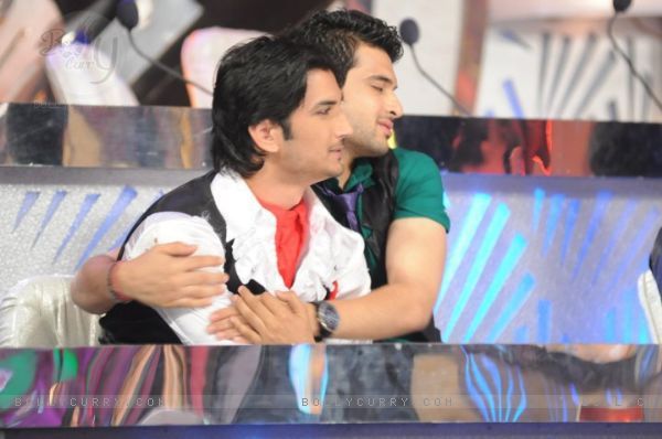 198815-sushant-singh-rajput-and-karan-kundra-on-zara-nach-ke-dikha - Sushant Singh Rajput