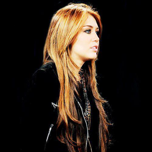 168568_344622672276063_949875236_n - I Miss the  Old Miley