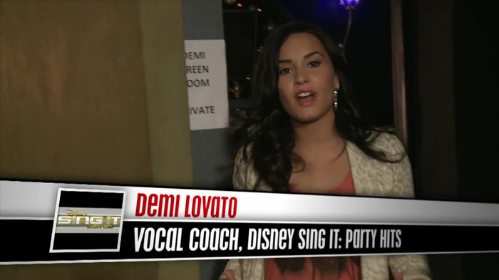 Demi Lovato - Disney Sing It - Behind the Scenes 02110 - Demilush - Disney Sing It - Behind the Scenes Part oo5
