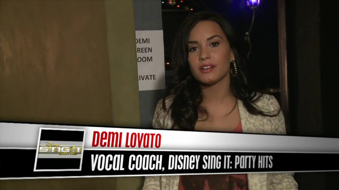 Demi Lovato - Disney Sing It - Behind the Scenes 02167