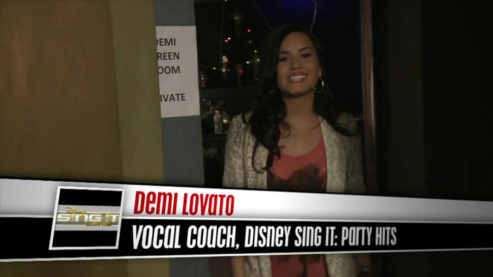 Demi Lovato - Disney Sing It - Behind the Scenes 01935 - Demilush - Disney Sing It - Behind the Scenes Part oo4