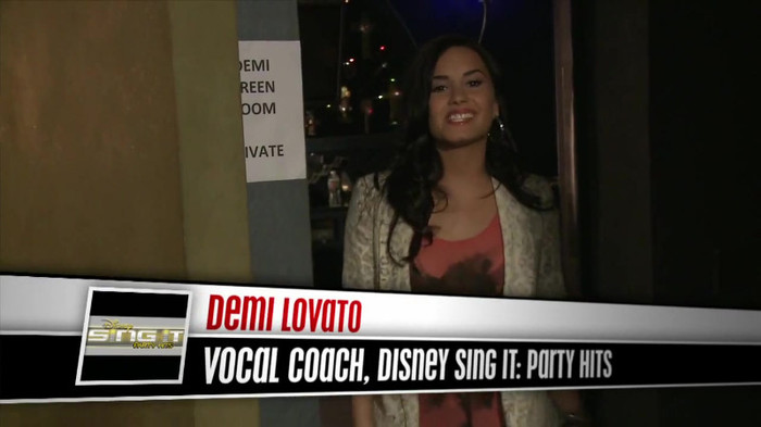 Demi Lovato - Disney Sing It - Behind the Scenes 01937 - Demilush - Disney Sing It - Behind the Scenes Part oo4
