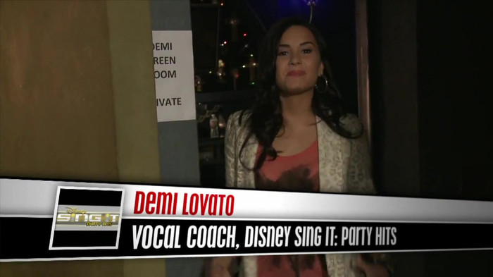 Demi Lovato - Disney Sing It - Behind the Scenes 01973 - Demilush - Disney Sing It - Behind the Scenes Part oo4