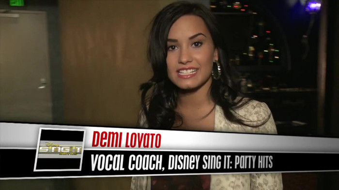Demi Lovato - Disney Sing It - Behind the Scenes 02397