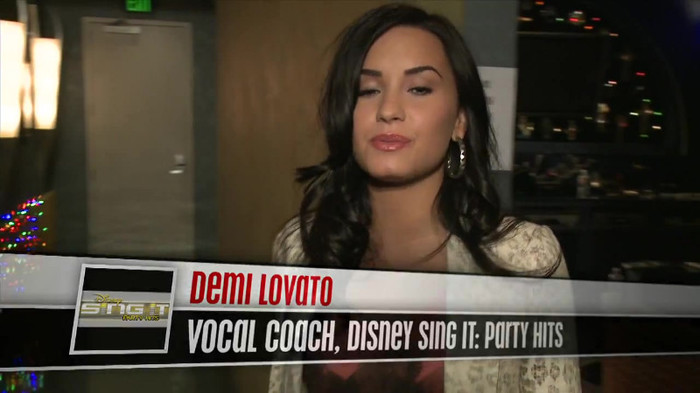 Demi Lovato - Disney Sing It - Behind the Scenes 02457