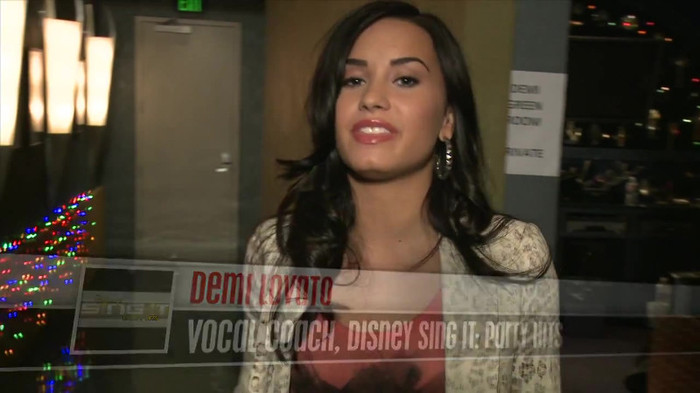 Demi Lovato - Disney Sing It - Behind the Scenes 02497