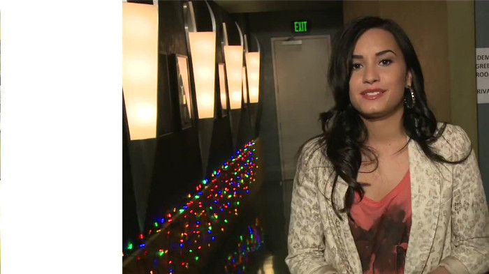 Demi Lovato - Disney Sing It - Behind the Scenes 03010 - Demilush - Disney Sing It - Behind the Scenes Part oo7