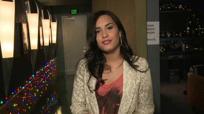 Demi Lovato - Disney Sing It - Behind the Scenes 03060 - Demilush - Disney Sing It - Behind the Scenes Part oo7