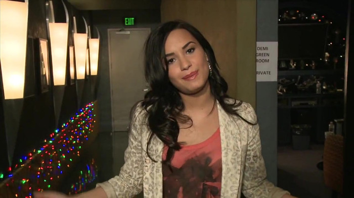 Demi Lovato - Disney Sing It - Behind the Scenes 03219