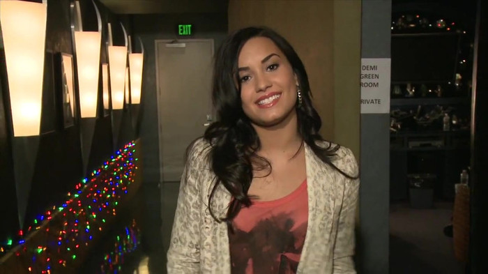 Demi Lovato - Disney Sing It - Behind the Scenes 03311